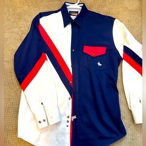 Vintage RARE US Western Button Up with dry cleaning tag attached 🐮 🤠 👕